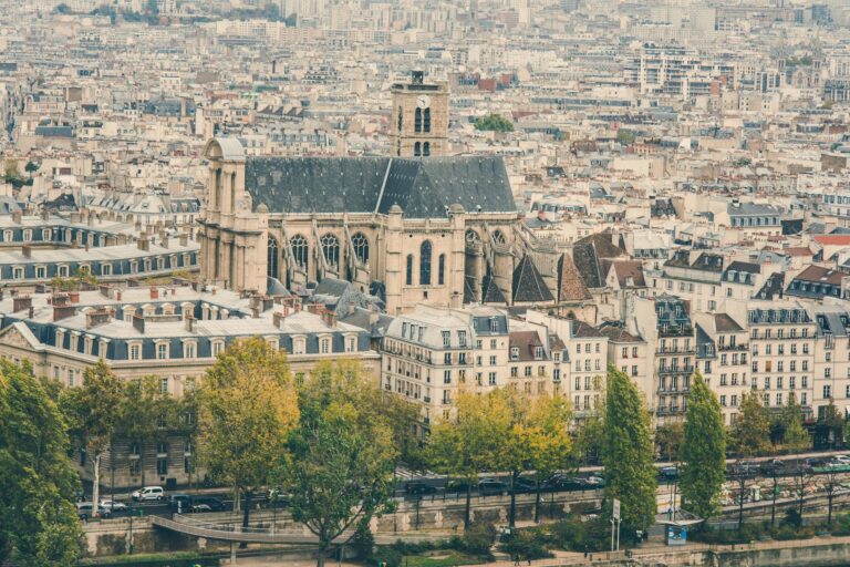 Création site internet Saint-Étienne : guide complet pour réussir votre projet web en 2026