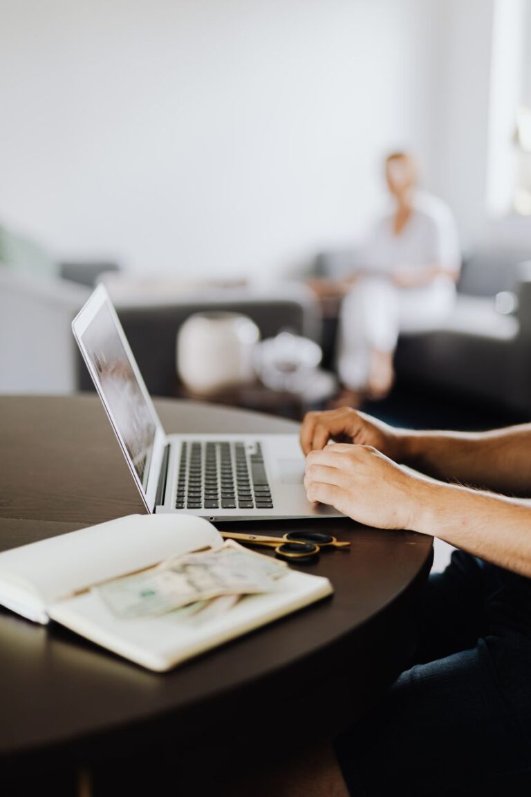Comment choisir un freelance sur Fiverr : 12 critères
