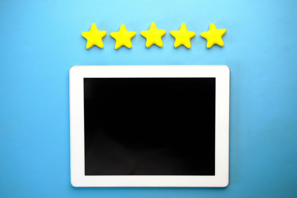 Tablette avec cinq etoiles
